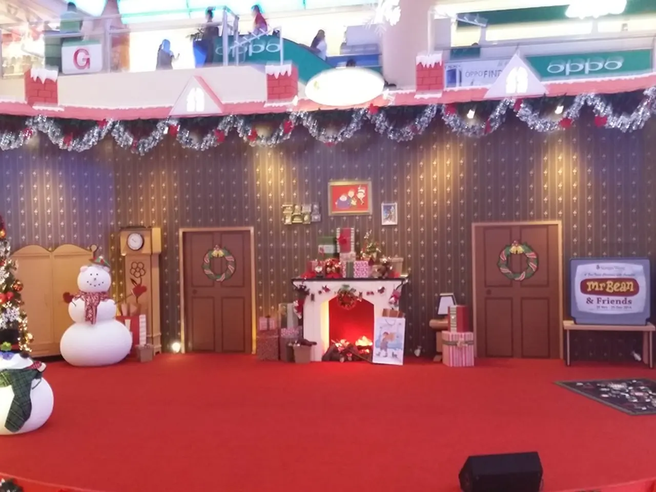 Designers Nate Berkus and Jeremiah Brent Partner with LEGO® on a Holiday-Themed Home Project