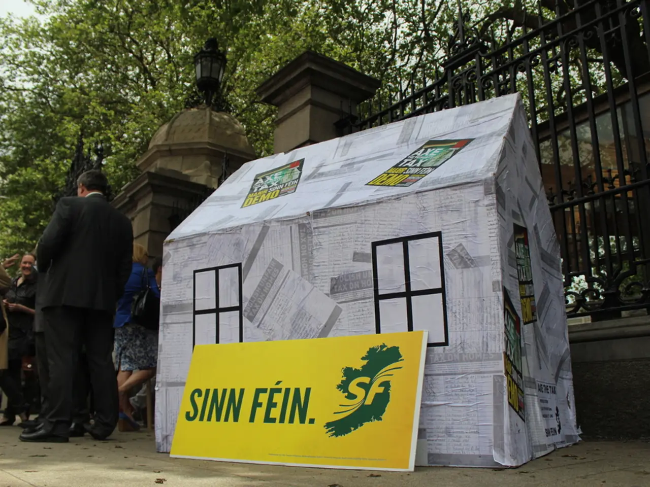 Repurposing Landscapes: Enchanting Impact of Blended Commercial-Residential Ventures in Austin