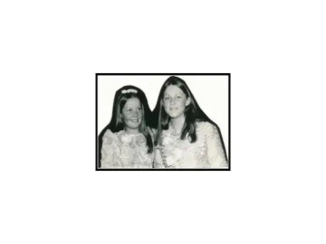 Studio Devoid of Pictorial Artists