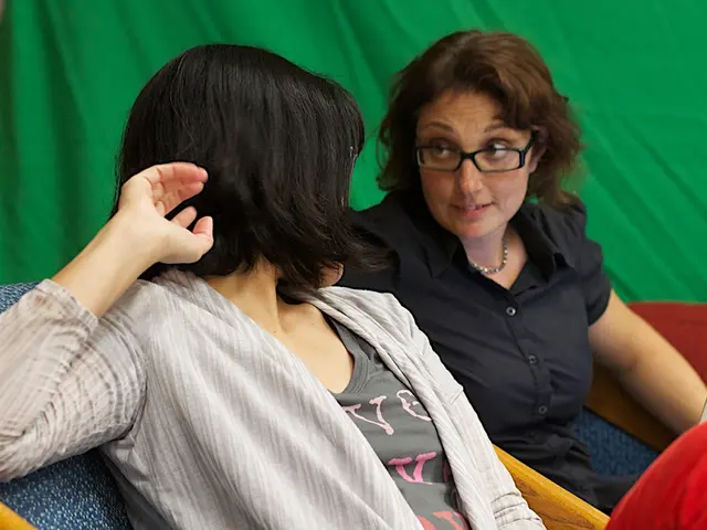 Modern Interior Design: Accent Chairs' Significant Impact