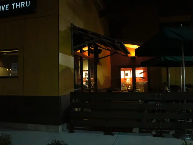 Comedian in Ontario aims to set new world record for the biggest yard sale event