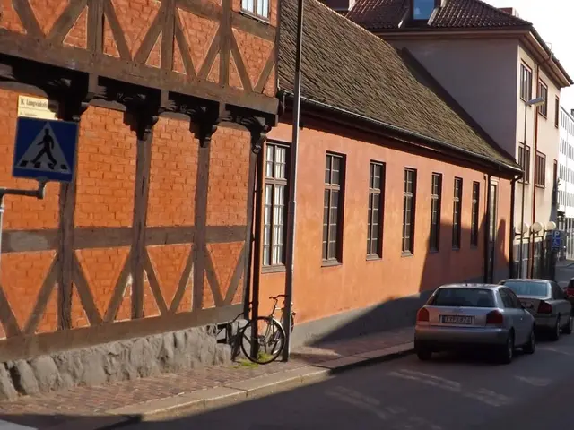 Bicycle Routes Along Bautzner Street