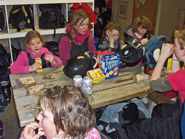 Easy-Bake Crockpot Meals for Kids' Delight