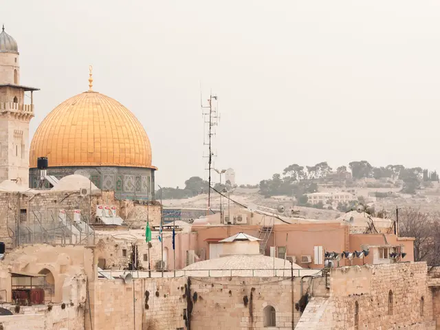 Cost Estimation for Demolishing an Interior Wall: Key Factors Affecting the Total Expense