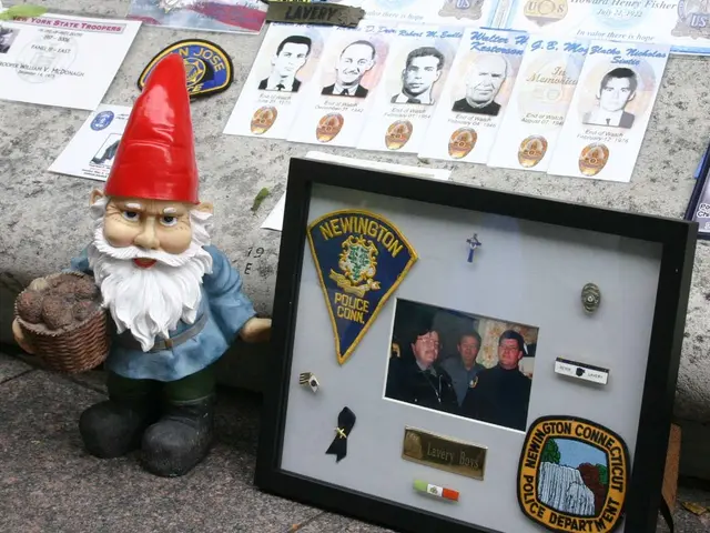 Gather round for our grand Christmas spectacle! Participate in our extended pageant extravaganza!