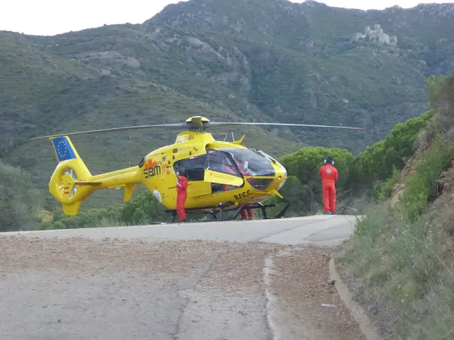 Stranded Father and Daughter Fearfully Rescued While Walking Path Over Valasco During Unexpected...