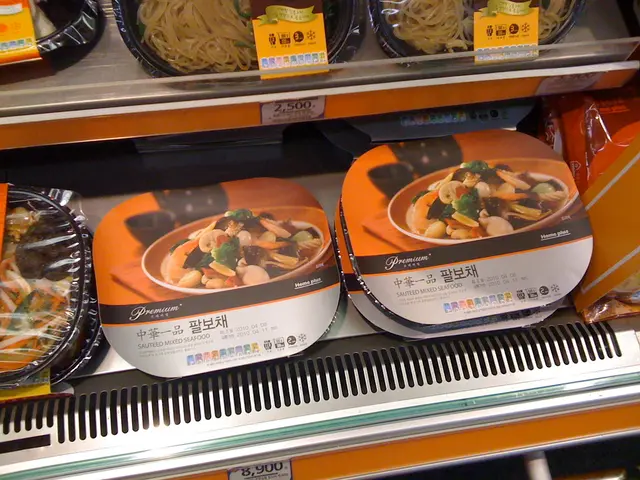 Is it permitted to grab a bite at the grocery store?