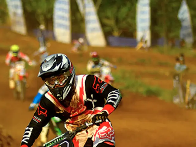 Senior Citizen Electric Bike Course Offered by Bonn Police in October - Sign Up Today!