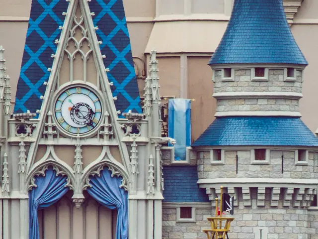 Lively Art and Interaction Under the Lights at the Market Halls