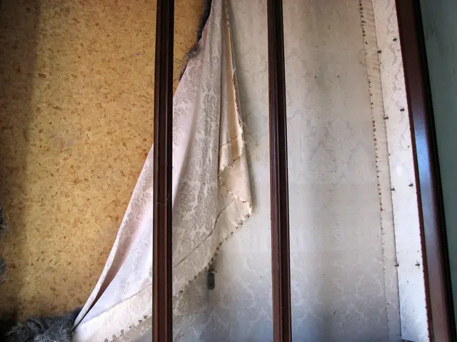 Modern Curtain Rods Suitable for Contemporary Decor